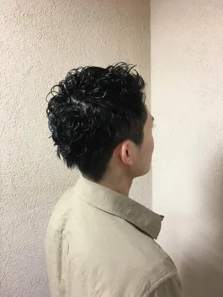 ショート パーマ メンズ 清水 まなのマツエク・マツパデザイン
