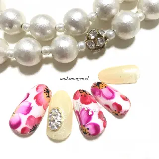 ネイル nail snowjewelのネイルデザイン