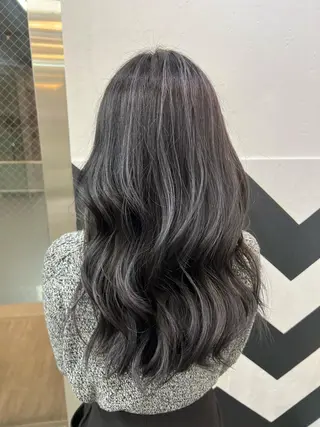 ロング DEST所属・吉野 瑳桜のヘアスタイル