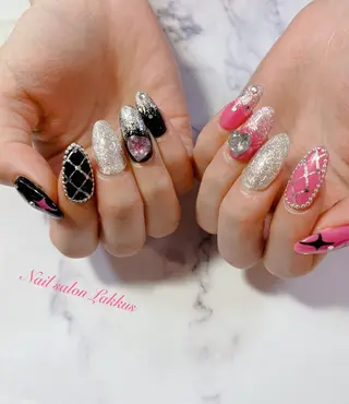 ネイル Lakkus T－CHIのネイルデザイン