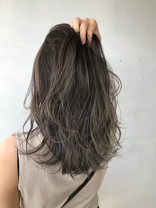 ロング カラー かわさき ともやのヘアスタイル