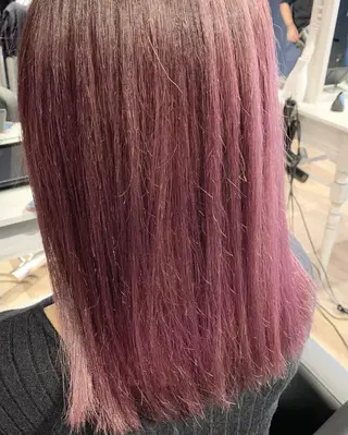 セミロング nir所属・Yamamoto Rinaのヘアスタイル