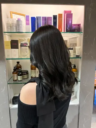 セミロング カラー charme by sarah/ aoiのヘアスタイル