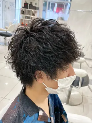 パーマ メンズ 崎山 紗吏のヘアスタイル