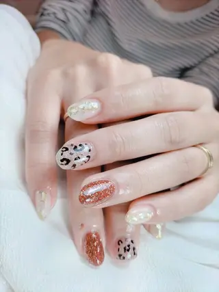 ネイル 小金井市のネイル ・美肌・眉毛やさんの眉毛・アイブロウイメージ