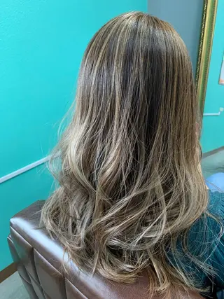 ロング カラー ASIA所属・🌺ASIA🌺 福留のヘアスタイル