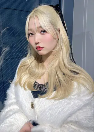 ロング カラー クルミ🤍ピンク 🎀韓国ヘアのヘアスタイル