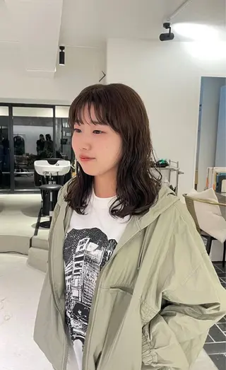 ミディアム パーマ unbirthday hiyoriのヘアスタイル