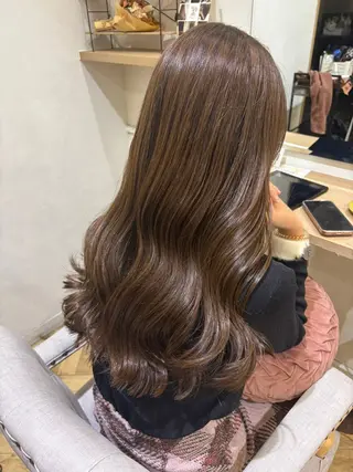ロング 原 朱莉のヘアスタイル