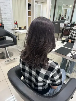 セミロング カラー 【予防美容特化】 kasumi🌷🌷のヘアスタイル