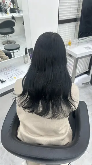 セミロング 🌛ハイトーン/ パーマ/MANA🩶のヘアスタイル