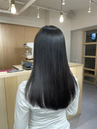 セミロング fleurir所属・内藤 拓真のヘアスタイル