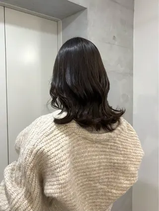 セミロング カラー 🍓☘️有村萌依 /京都駅👩🏻のヘアスタイル