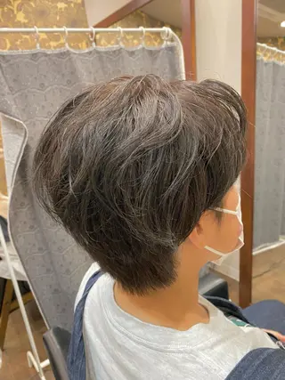 ショート カラー ヘアアレンジ Design Color🐰アユミのヘアスタイル