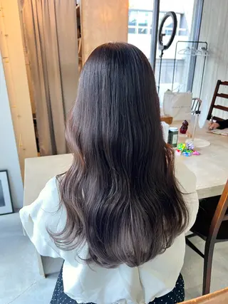 ロング オオバヤシ マホのヘアスタイル