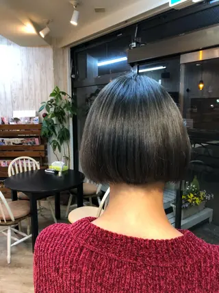 ショート カラー iLo  イロ所属・古島 大暉のヘアスタイル