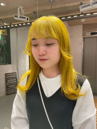 ロング カラー 艶ハイトーン👑♡ NATSUKIのヘアスタイル