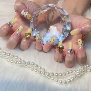 ネイル Nail salon Ecrin所属・Kana .のネイルデザイン