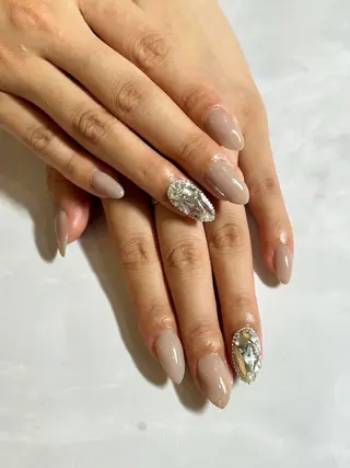 ネイル BURGUNDY mikaのネイルデザイン