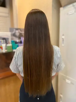 カラー NUMBER 天王寺YUYAのヘアスタイル