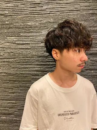 ショート パーマ ヒロ銀座所属・牧 颯斗のヘアスタイル