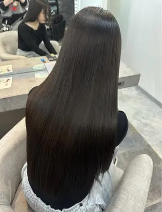 カラー Maho ブリーチモデル募集中のヘアスタイル