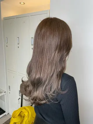 セミロング カラー 栄/久屋大通り/韓国 /透明感/横山🩵のヘアスタイル