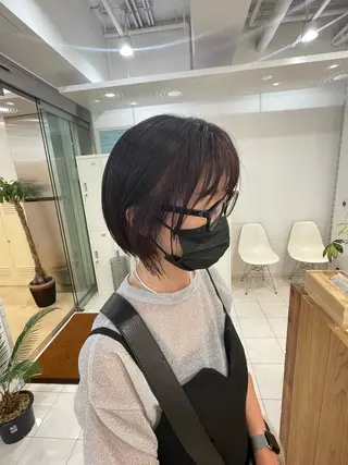 ショート カラー 川名 優香のヘアスタイル