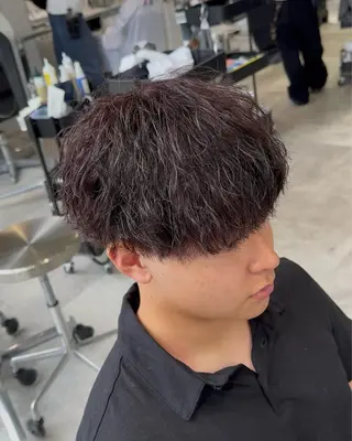 カラー メンズ 茂木 勇磨のヘアスタイル