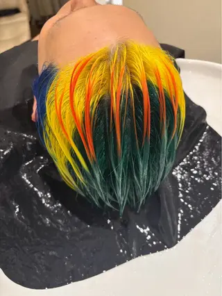 カラー niina /艶髪指名NO.1のヘアスタイル