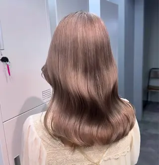 ミディアム カラー ミルクティーベージュ 💫HARUTOのヘアスタイル