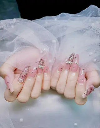 ネイル RiNo Nail Salon所属・RinO Nail 大阪のネイルデザイン