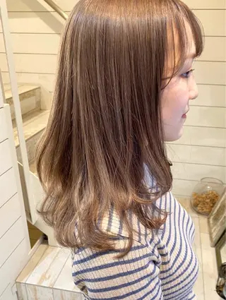 セミロング カラー 赤み消し/透明感 🪽◝✩ 武者春花のヘアスタイル