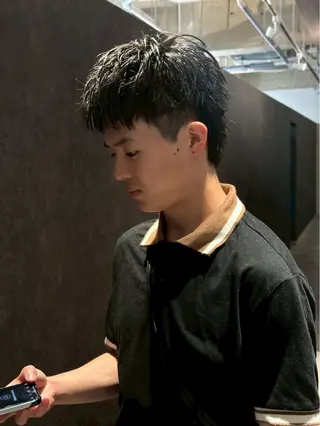 ショート メンズ 金山駅前/メンズ パーマ/真柄 恒輝のヘアスタイル