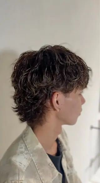 ショート パーマ メンズ HANGOUT ／久富のヘアスタイル