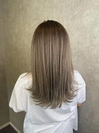 ロング カラー toki所属・山城 直美の眉毛・アイブロウイメージ