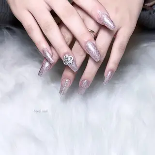 ネイル byeol  nail (ビョルネイル)所属・🌧byeol nail🤍のネイルデザイン
