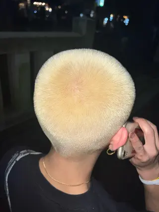 カラー メンズ 小川 春花のヘアスタイル