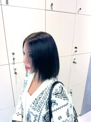 カラー 傷まないブリーチ🪽 /大図みらいのヘアスタイル