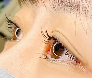 マツエク・マツパ eyelash salon CULURIN所属・CULURIN RINのマツエク・マツパデザイン