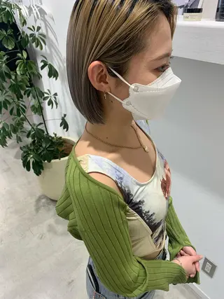 ショート 顔周りレイヤー 🎀マリノのヘアスタイル