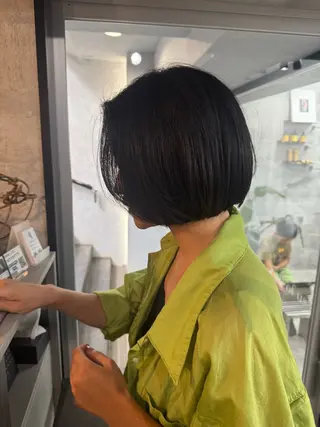 ショート NOOS omotesando所属・お悩み改善あなたの" You"💚❤️💛のヘアスタイル