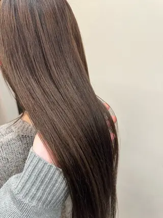 カラー 阿部 舞裕のヘアスタイル