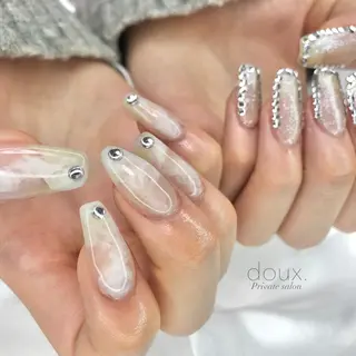 ネイル doux. nailのネイルデザイン