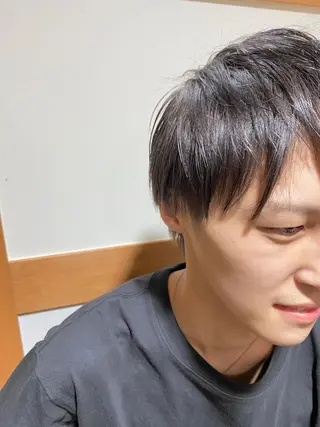 カラー メンズ 大久保 愛のヘアスタイル