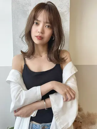 セミロング カラー ♡manami ♡のヘアスタイル