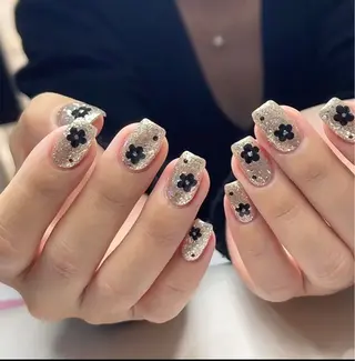 ネイル 💅E•U•B NAIL🌹所属・横浜市中区曙町 ネイルE·U·Bのネイルデザイン