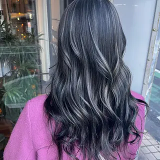 ロング カラー おくだ　りお /ハイトーンカラーのヘアスタイル