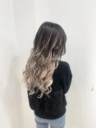 ロング カラー 【GRIZZ】グリス所属・エクステサロン GRIZZのヘアスタイル