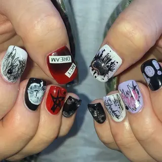 ネイル kana/モード ・グランジ⛓🎼のネイルデザイン